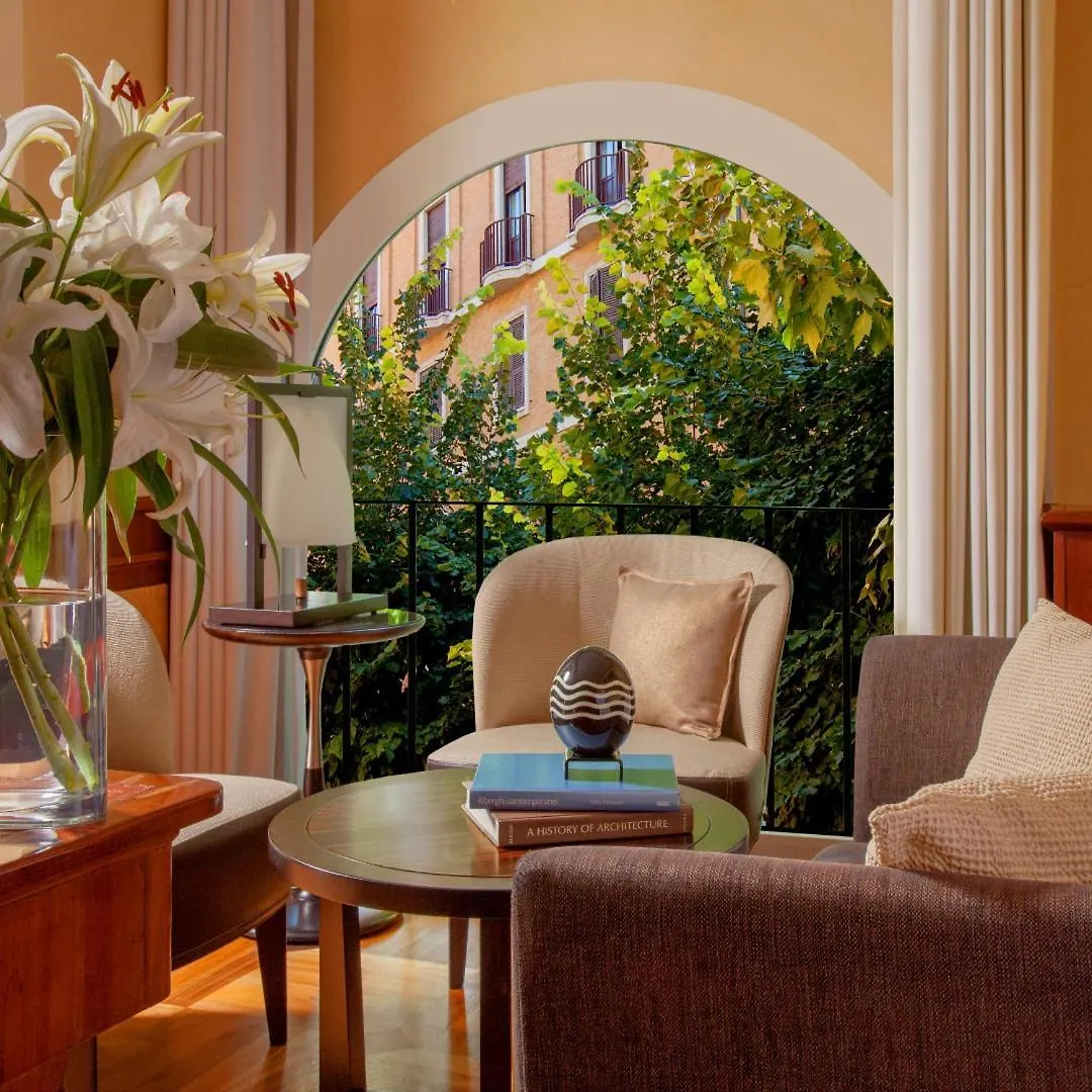 Bio Hotel Raphael - Relais & Chateaux Rome 5*,  Italy