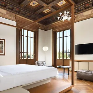 5* Ξενοδοχείο Palazzo Montemartini Rome, A Radisson Collection