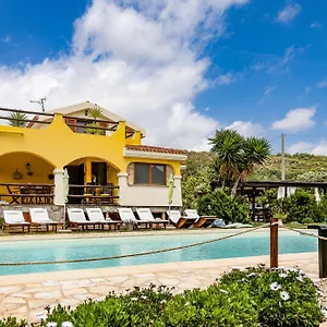https://villa-saige.in-sardinia.net