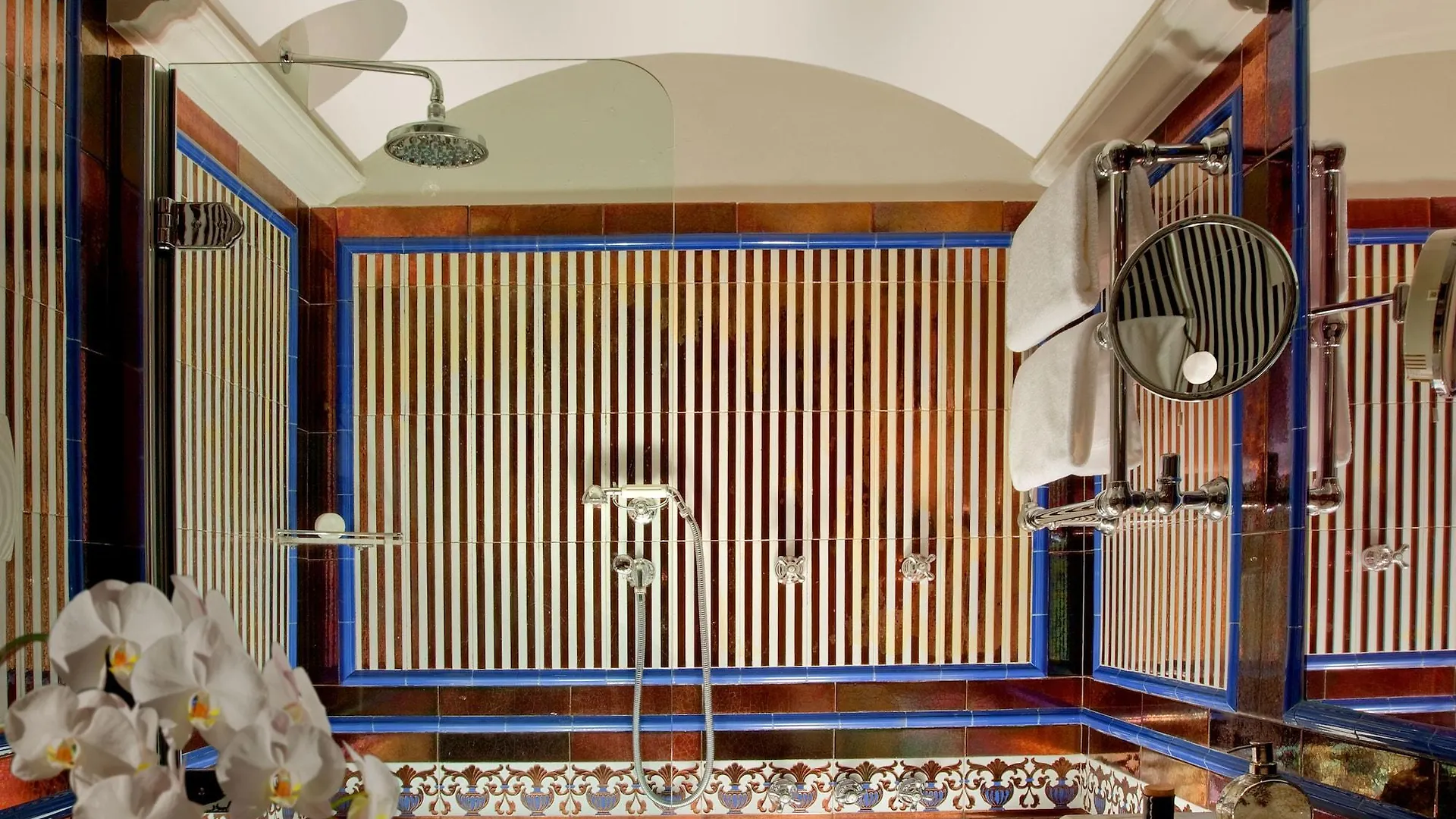 Bio Hotel Raphael - Relais & Chateaux Rome
