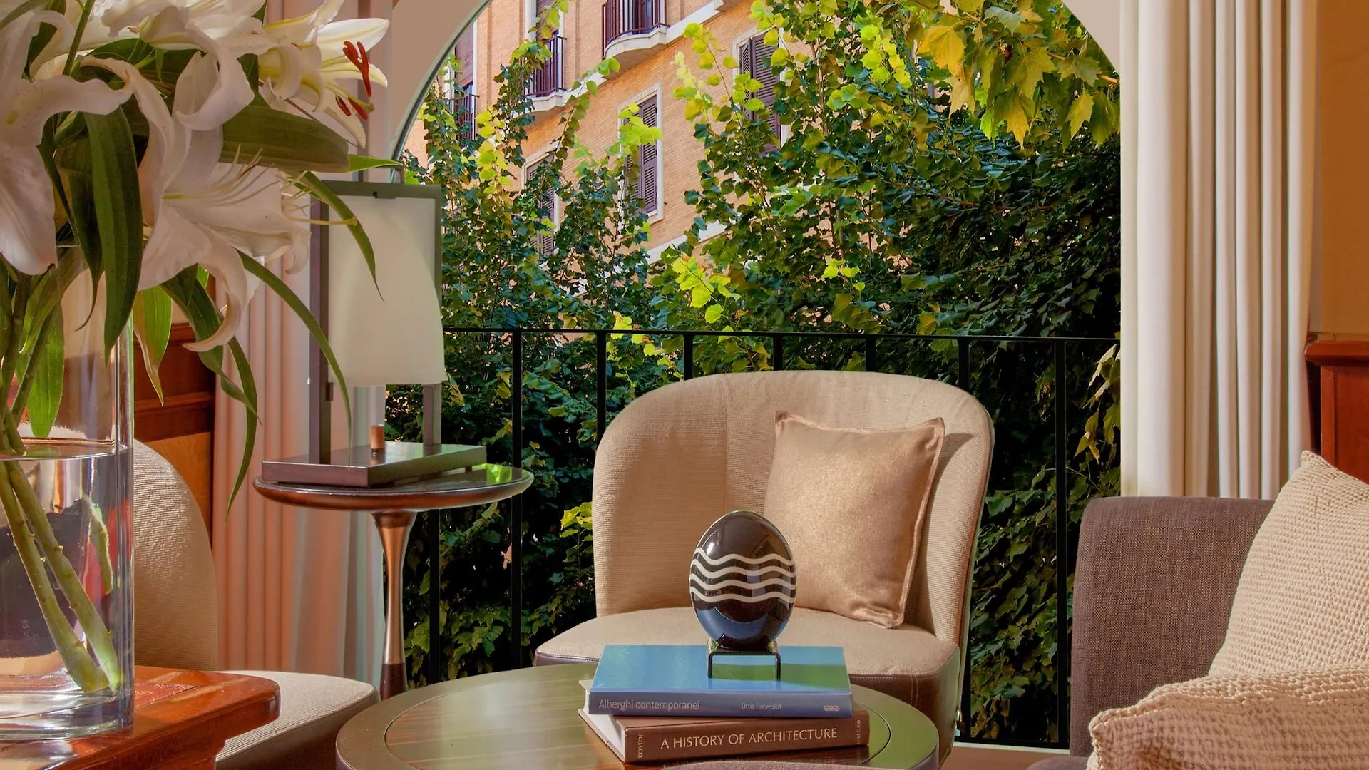 Bio Hotel Raphael - Relais & Chateaux Rome Italy