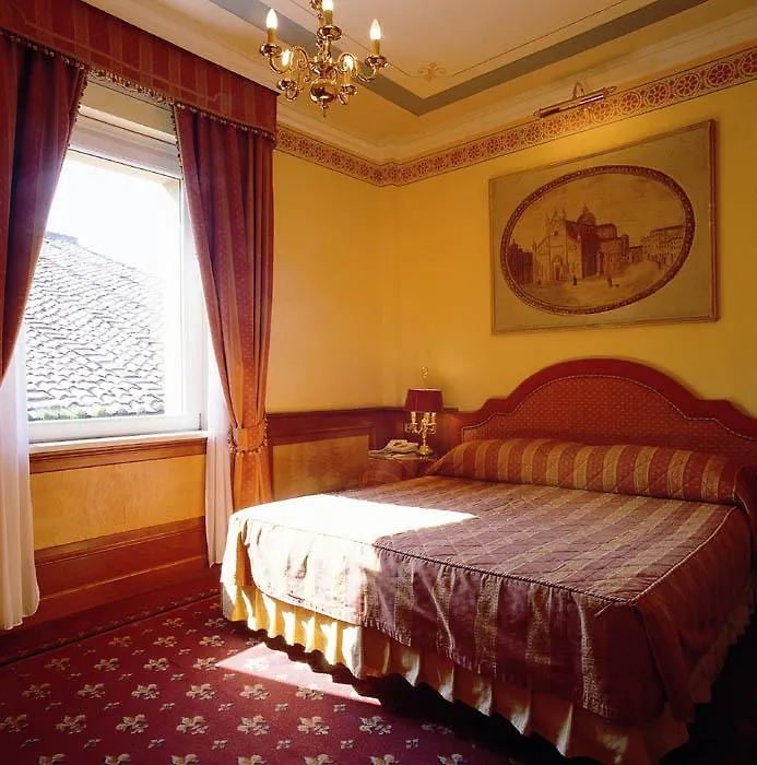 Bio Hotel Raphael - Relais & Chateaux Rome