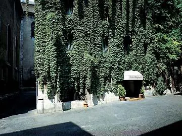 Bio Hotel Raphael - Relais & Chateaux Rome