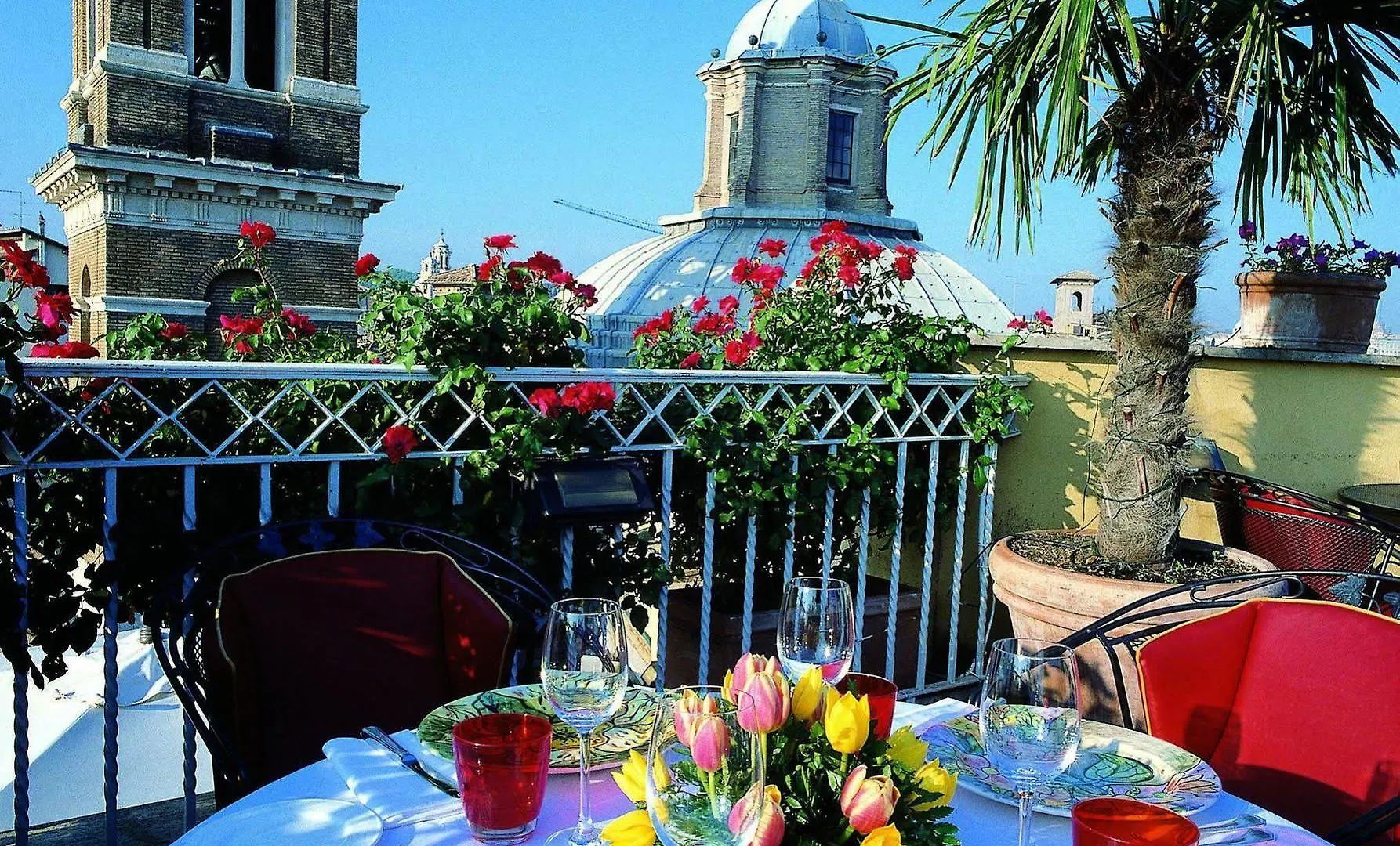 Bio Hotel Raphael - Relais & Chateaux Rome
